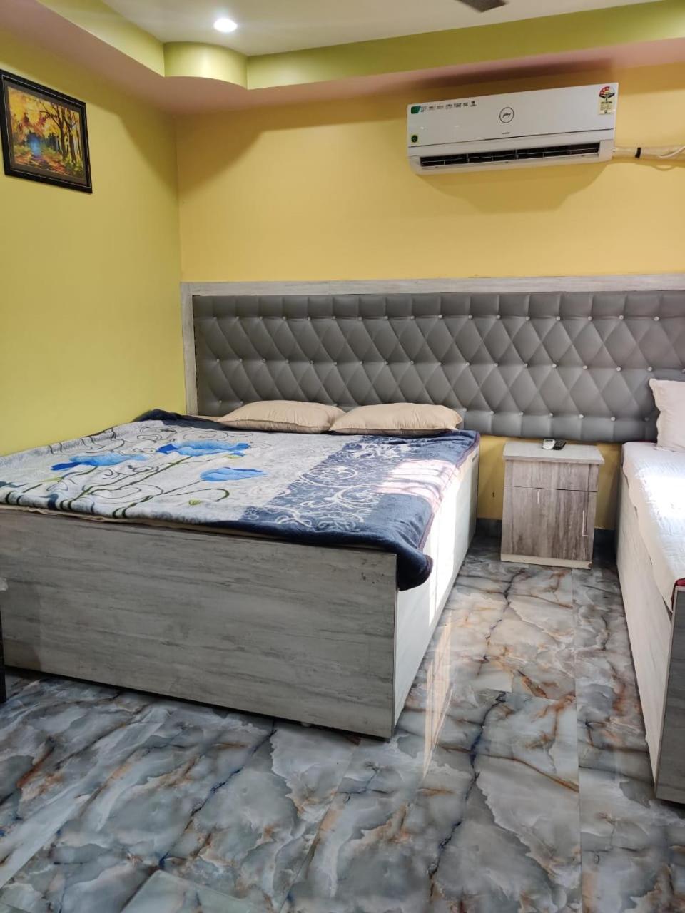 Hotel Mahal & Restaurant Kalyani Экстерьер фото